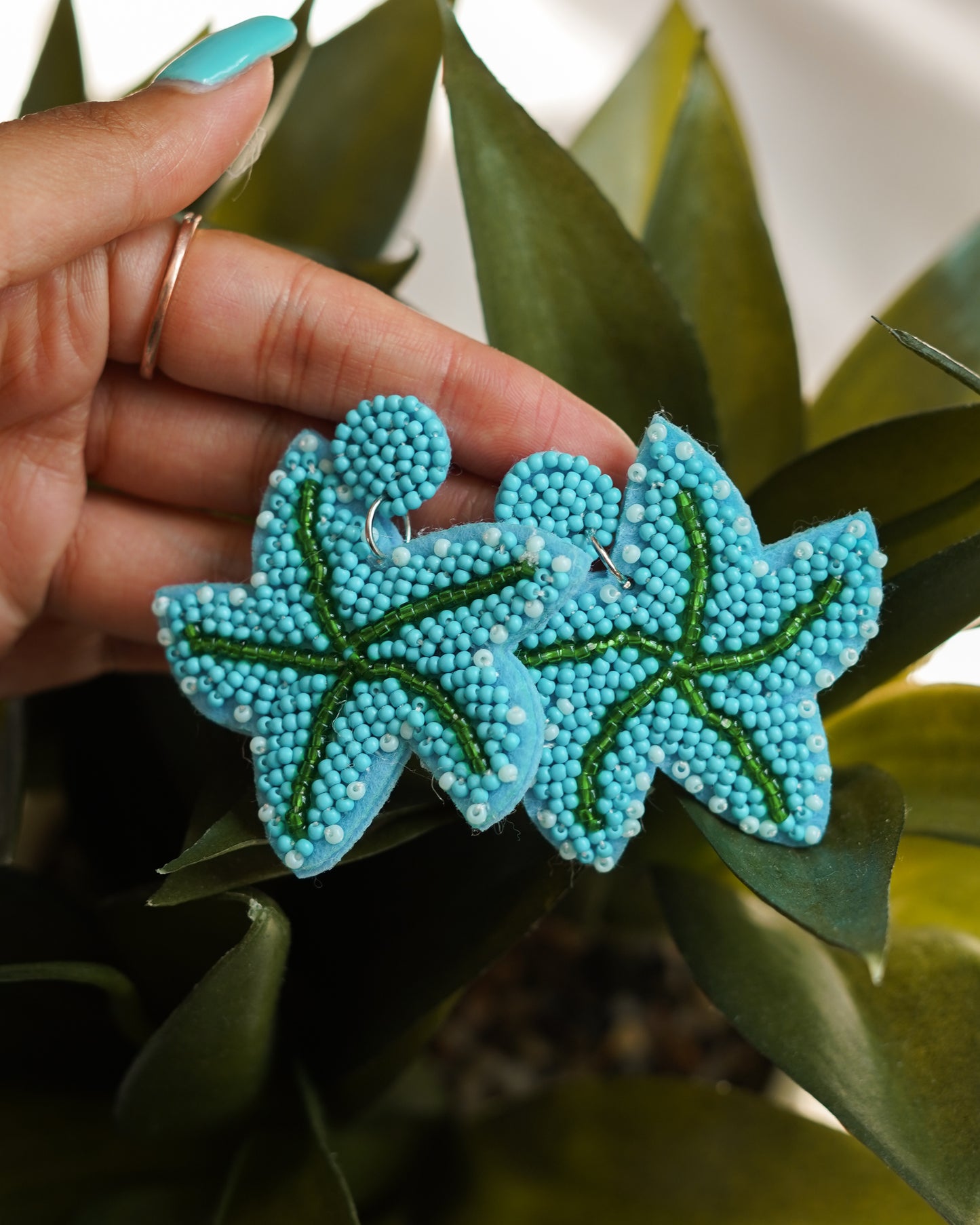 💙🐚 Blue Green Beaded Starfish Earrings