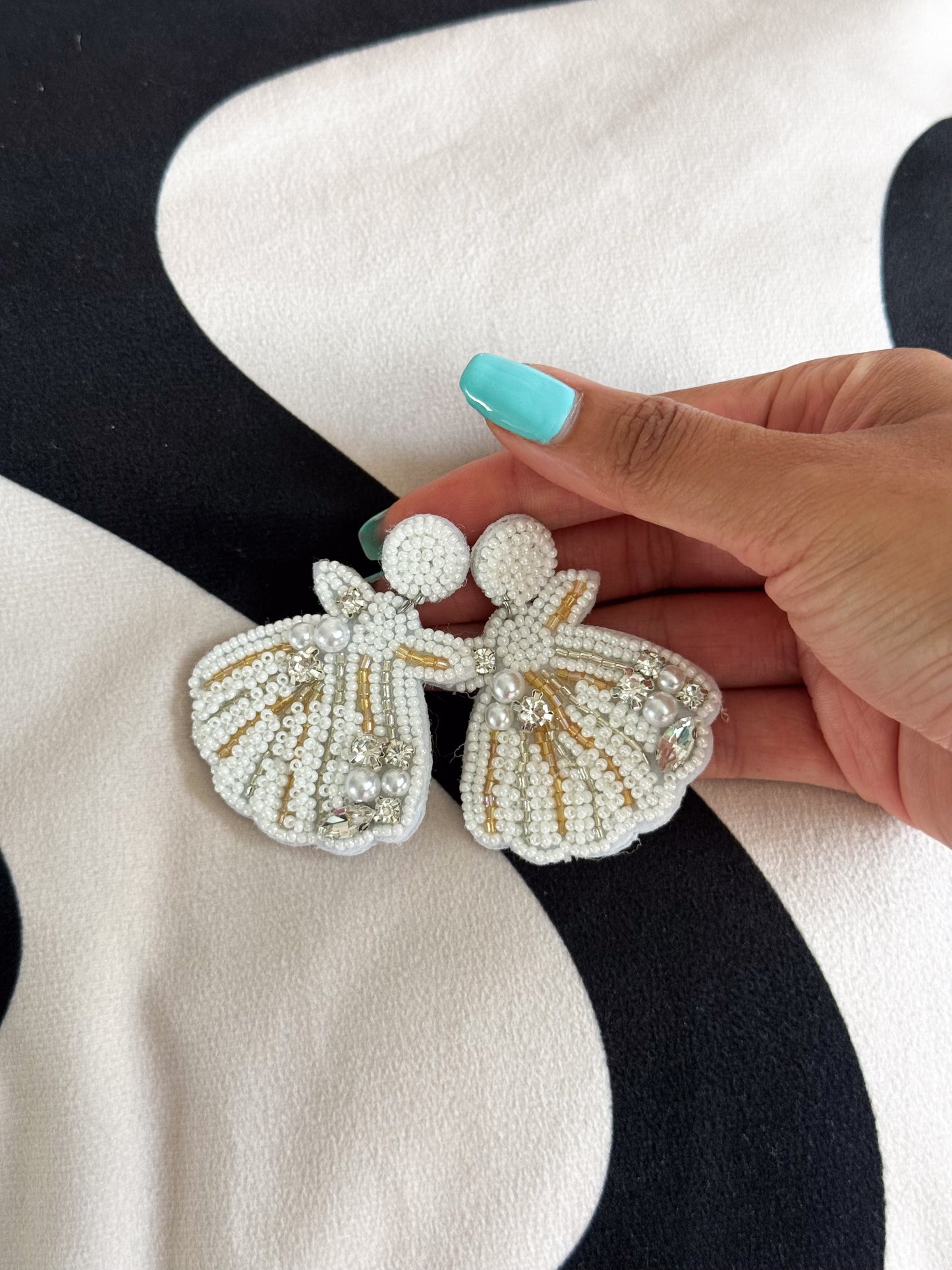 Island Pearl Shells 🐚✨🤍